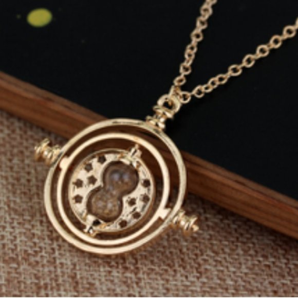 ๐50% OFF/3+...Hermione Granger's Time-Turner Necklace (Harry Potter) - Picture 1 of 10
